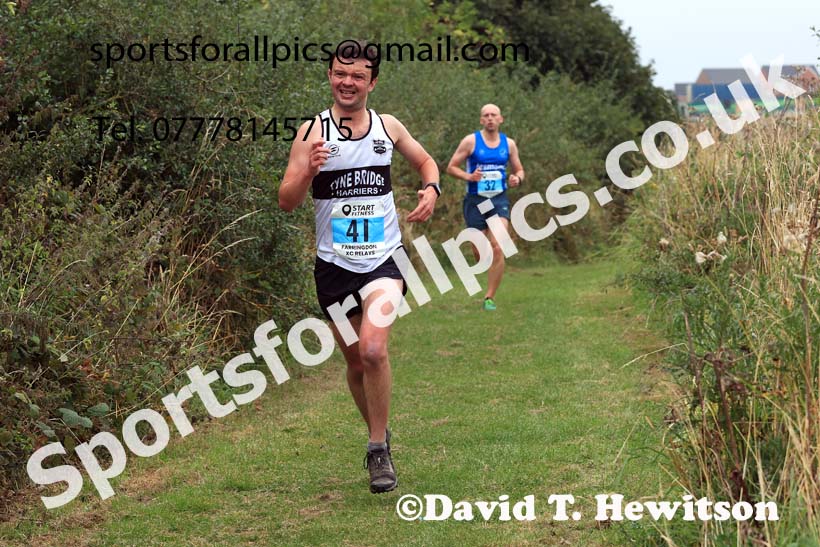 Senior Men and Veterans Relay, 2024 Sunderland XC Relays.  Photo: David T. Hewitson/Sports for All Pics